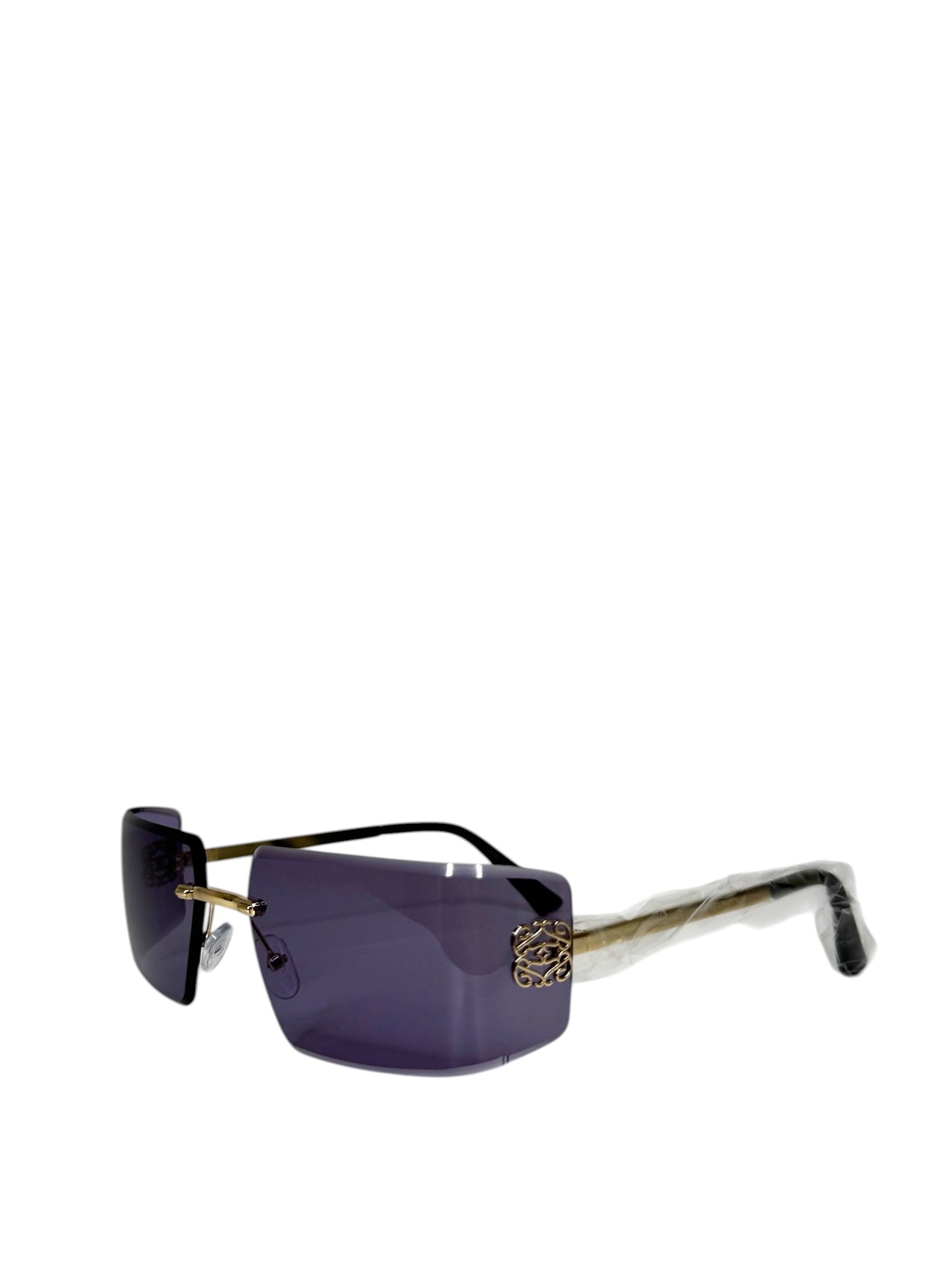 Damen Sonnenbrille trendig & elegant in der Farbe Schwarz/Lila