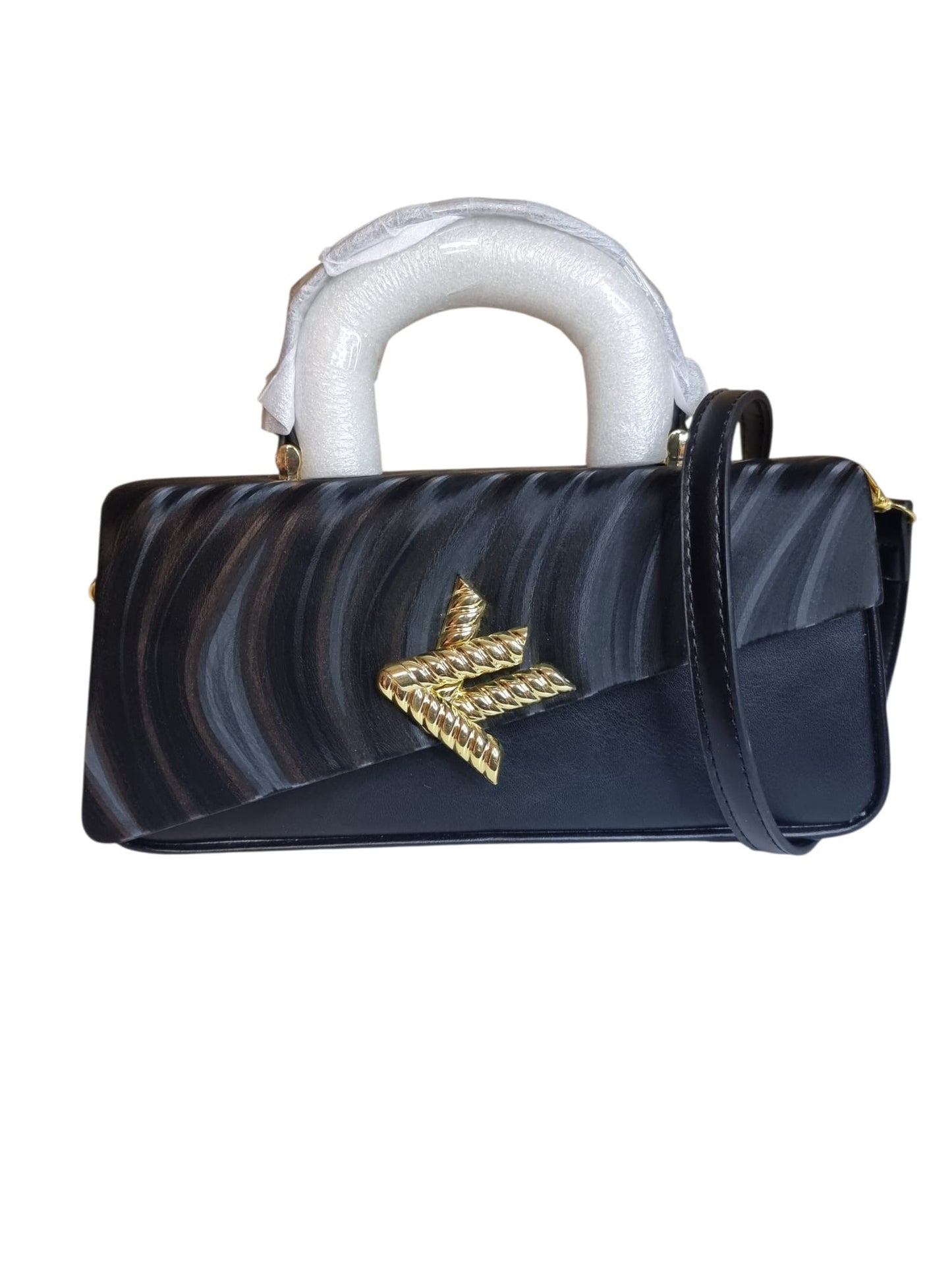 Damen Handtasche trendig & elegant in der Farbe Schwarz
