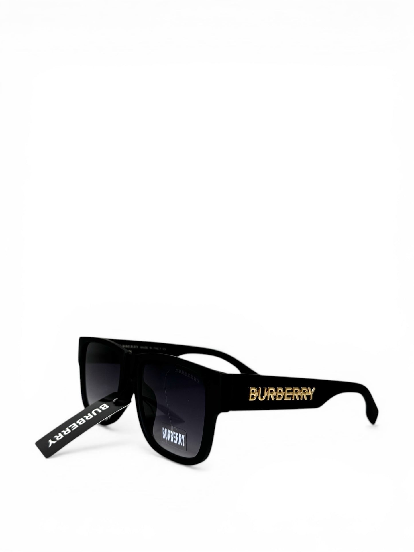 Damen Sonnenbrille trendig & elegant in der Farbe Schwarz