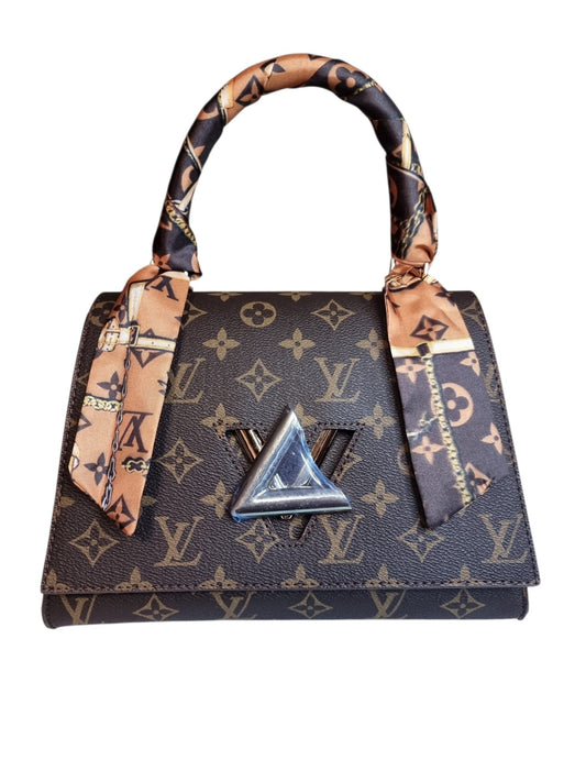 Damen Handtasche trendig & elegant in der Farbe Braun