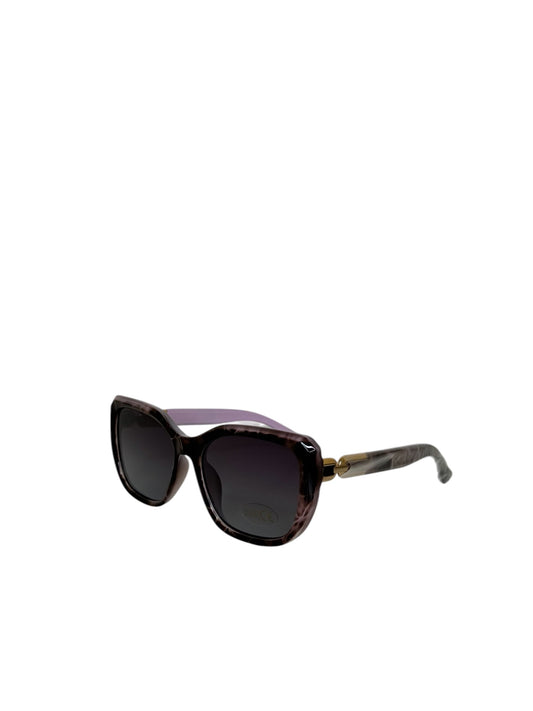 Damen Sonnenbrille trendig & elegant in der Farbe Lila