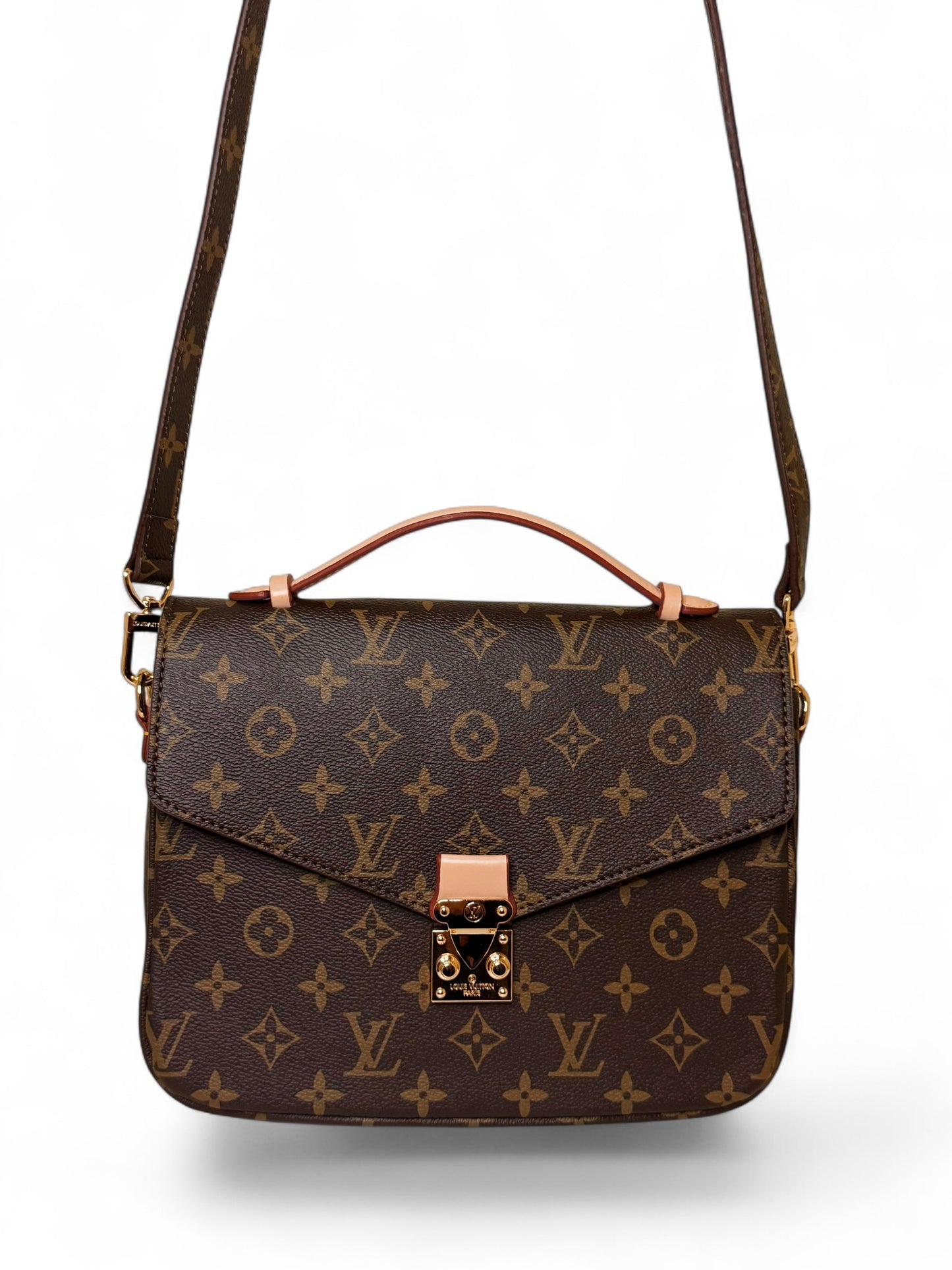 Schultertasche im modisch trendigen Look in der Farbe Braun