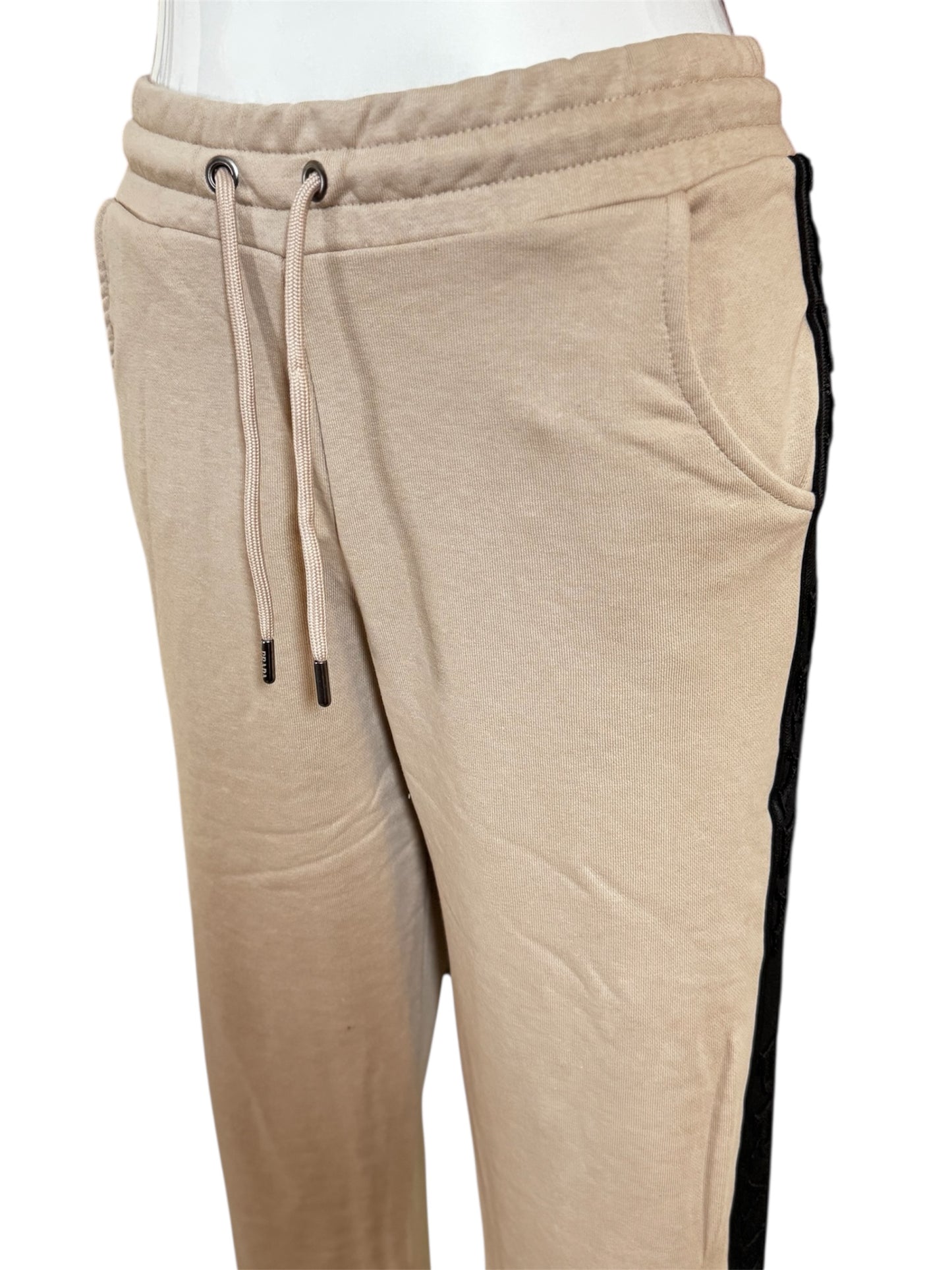 Unisex Zweiteiler Set Trendig & Elegant in der Farbe Beige