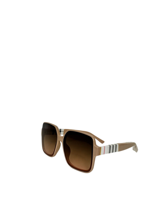 Damen Sonnenbrille trendig & elegant in der Farbe Rosa