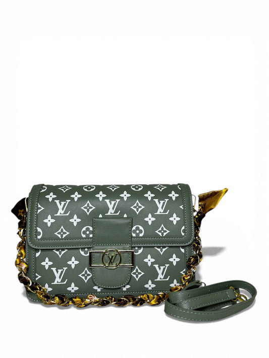 Damen Handtasche trendig & elegant in der Farbe Grün