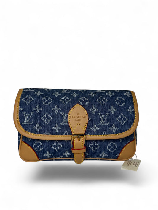 Damen Handtasche trendig & elegant in der Farbe Jeans