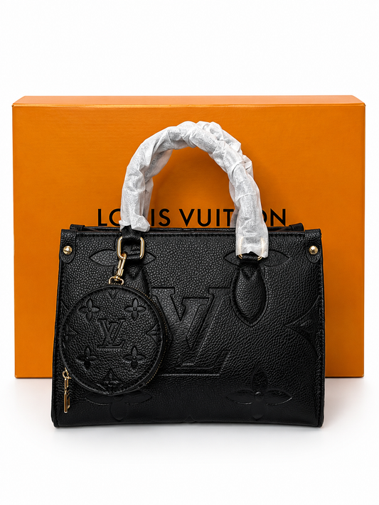 Damen Handtasche trendig & elegant in der Farbe Schwarz