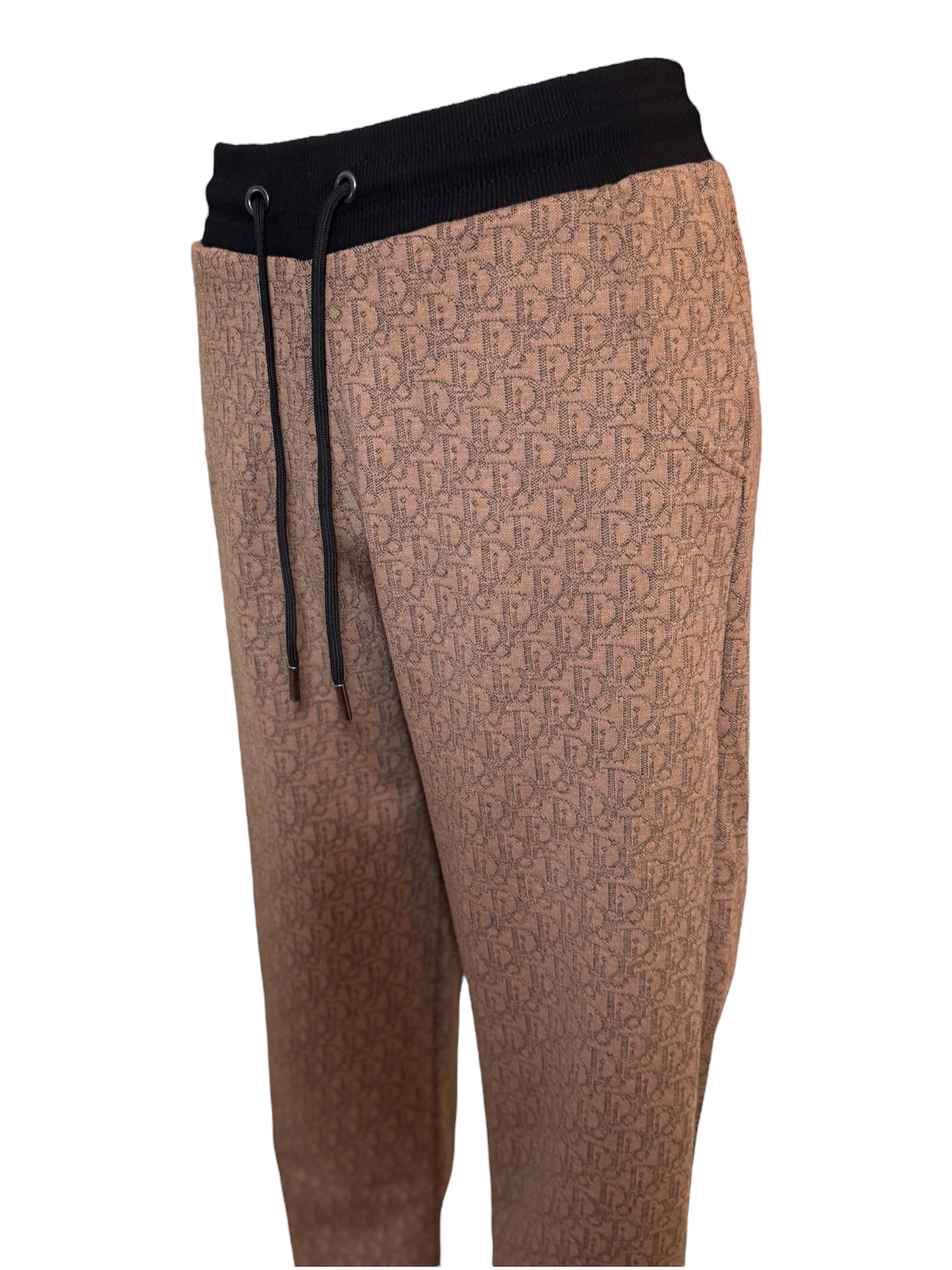 Unisex Zweiteiler Set Trendig & Elegant in der Farbe Kaffe/Schwarz