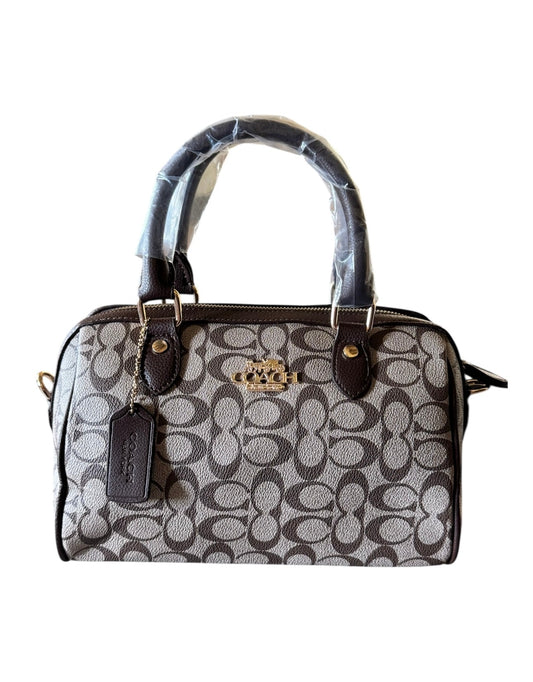 Damen Handtasche trendig & elegant in der Farbe Braun/Grau