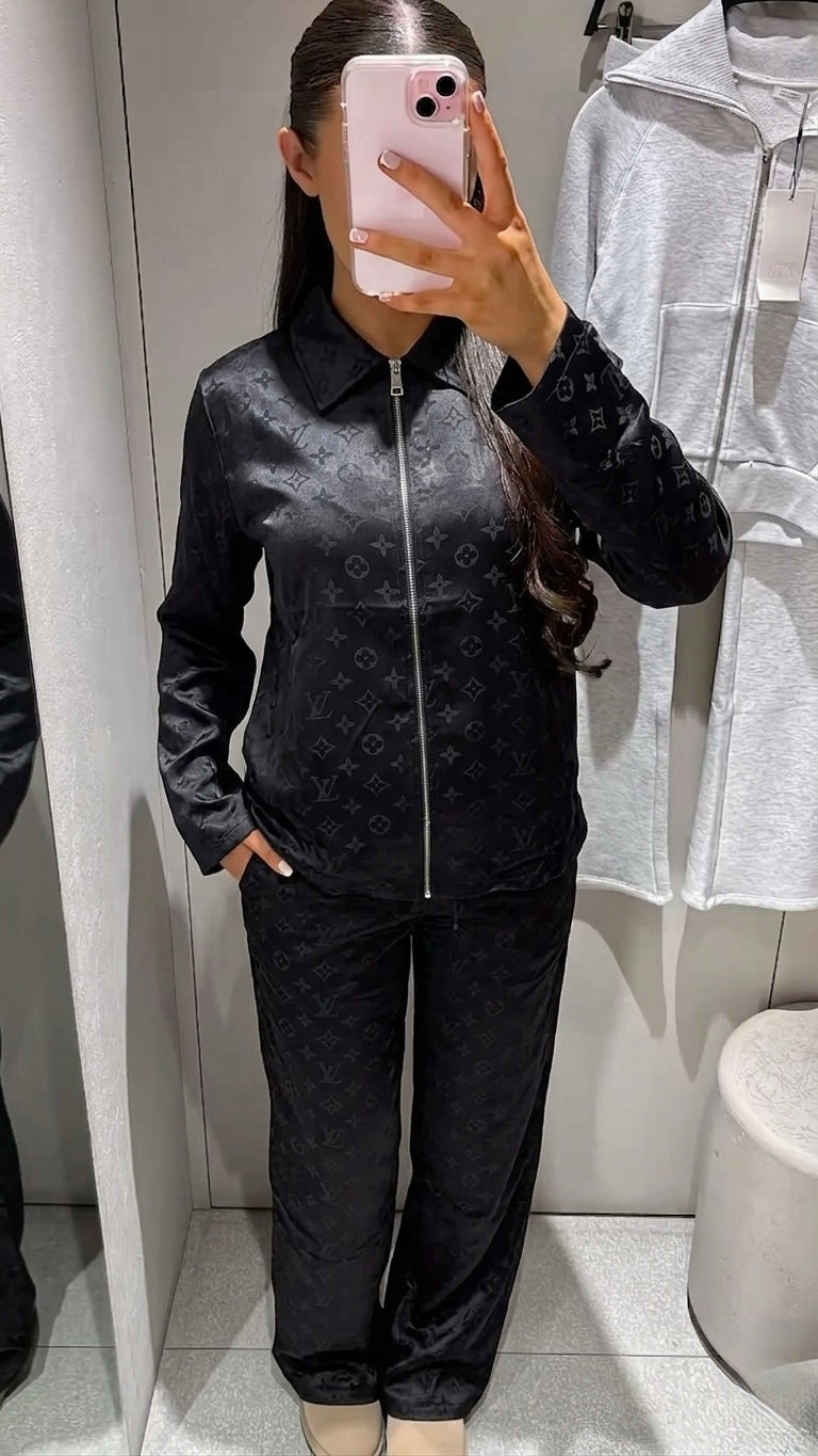 Damen Zweiteiler Set Trendig & Elegant in der Farbe Schwarz