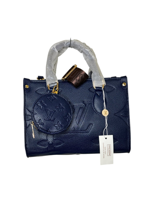 Damen Handtasche trendig & elegant in der Farbe Dunkelblau