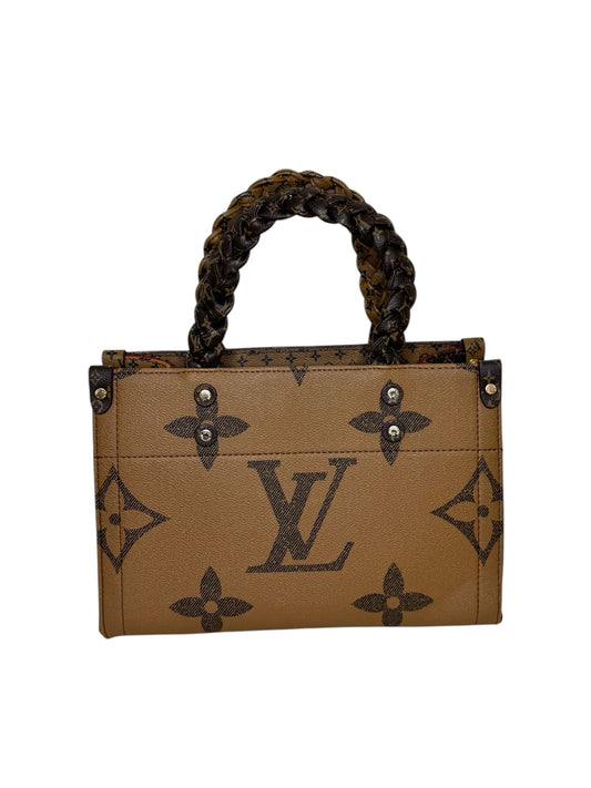 Damen Handtasche trendig & elegant in der Farbe Braun/2farbig geflochten