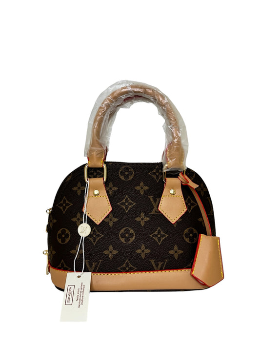 Damen Handtasche trendig & elegant in der Farbe Braun
