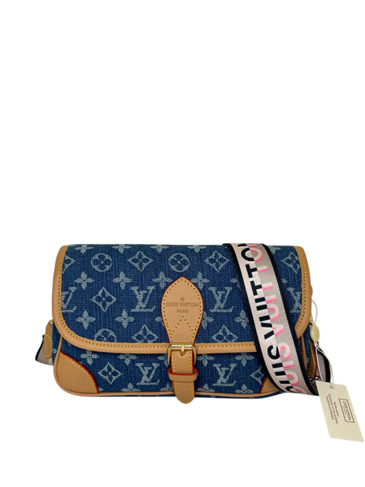 Damen Handtasche trendig & elegant in der Farbe Blau/Braun Jeans