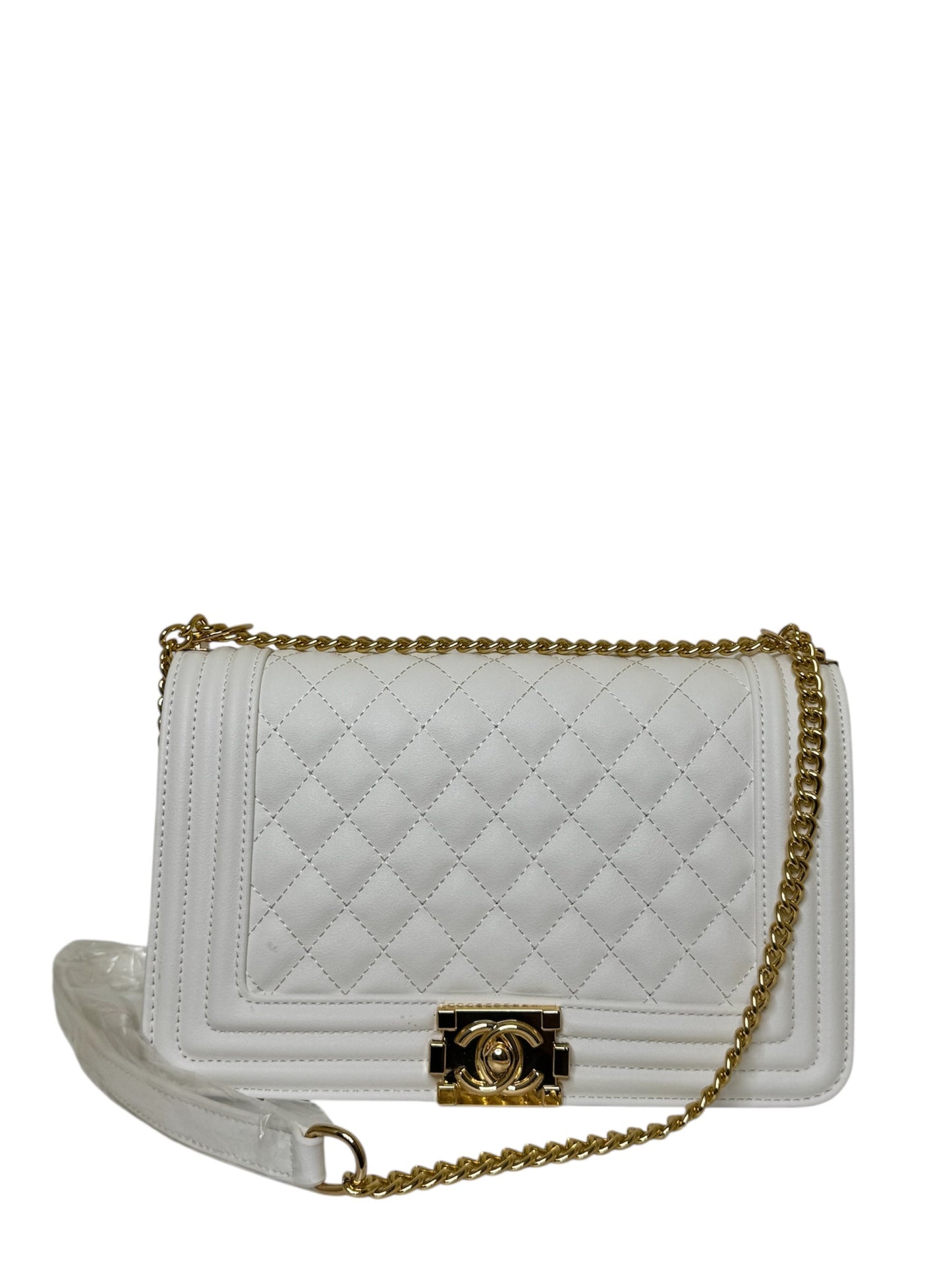 Damen Handtasche trendig & elegant in der Farbe Weiß