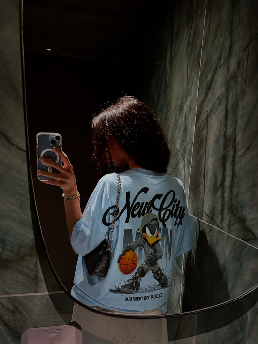 Unisex T-Shirt in Hellblau mit Duck Print, Sportlich & Streetstyle Größe M