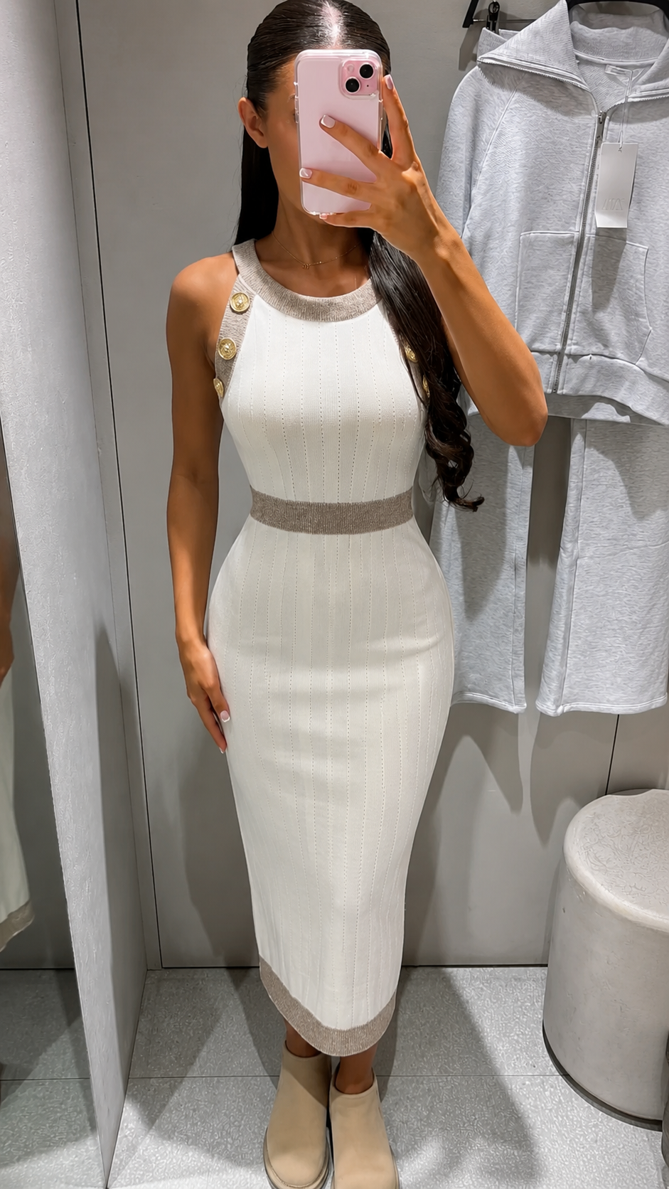 Damen Kleid Hauteng & Figurbetont, Trendig & Elegant in der Farbe Weiß