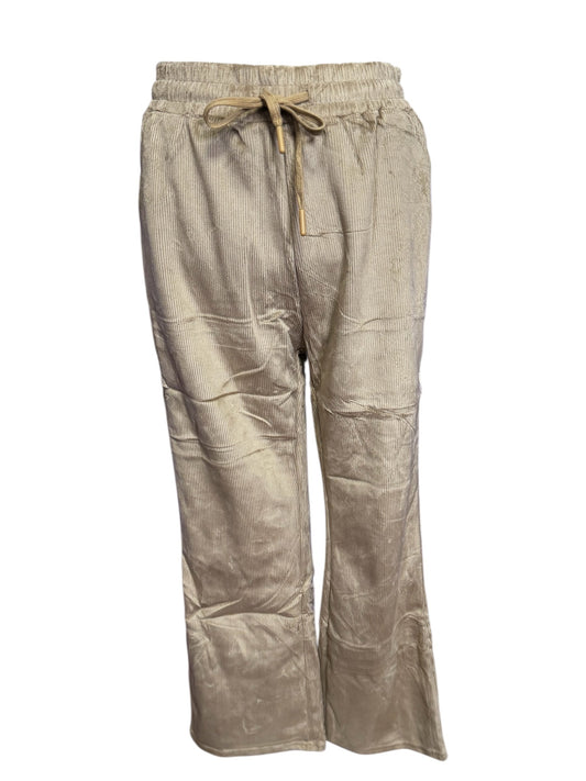 Weiche Lounge-Hose in Beige – Komfort trifft zeitlosen Chic